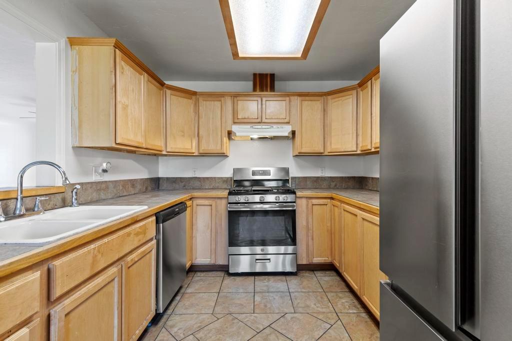 333 N Lawrence Avenue