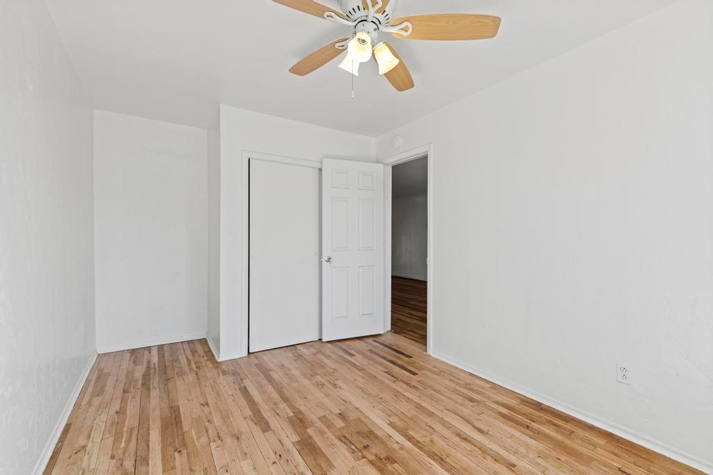 333 N Lawrence Avenue