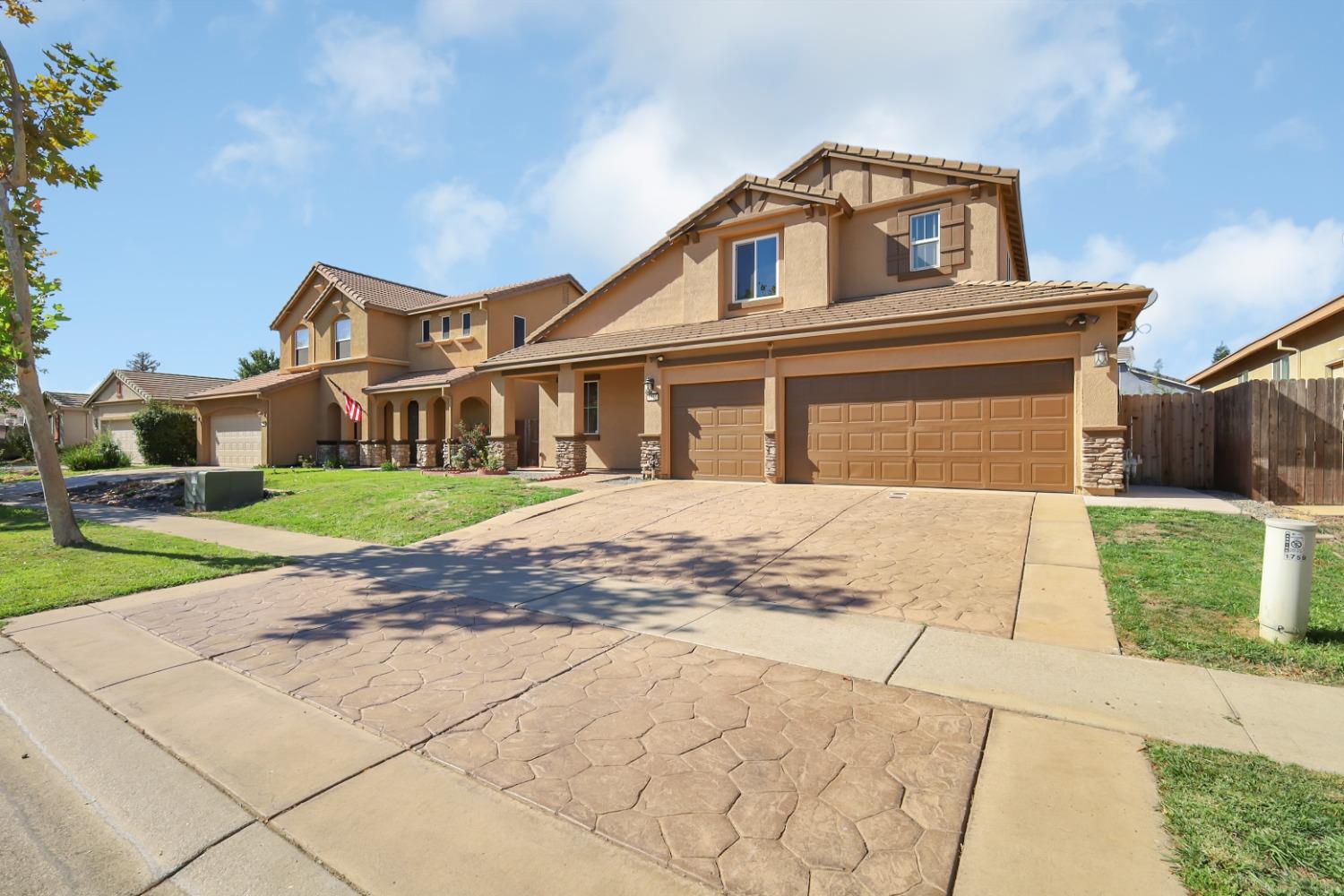 1755 Cobblestone Drive