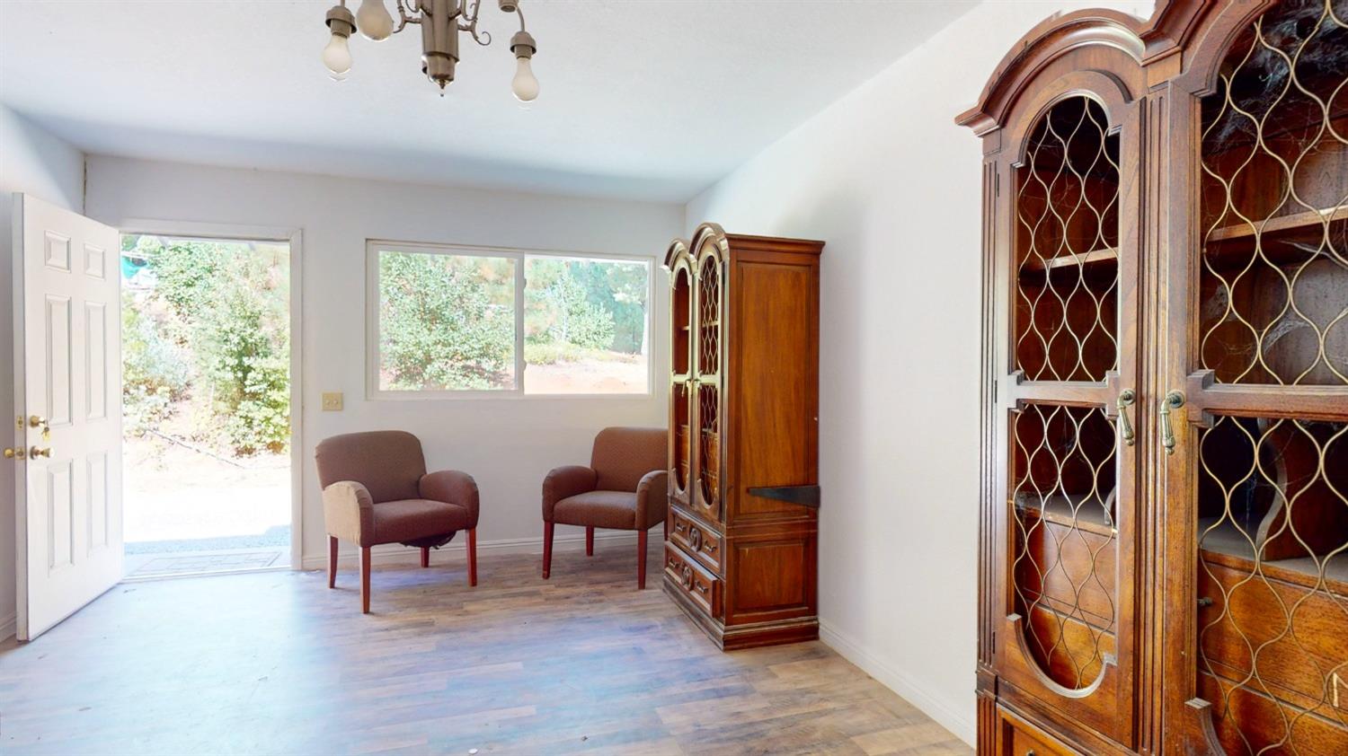 17193 Oregon Hill Road