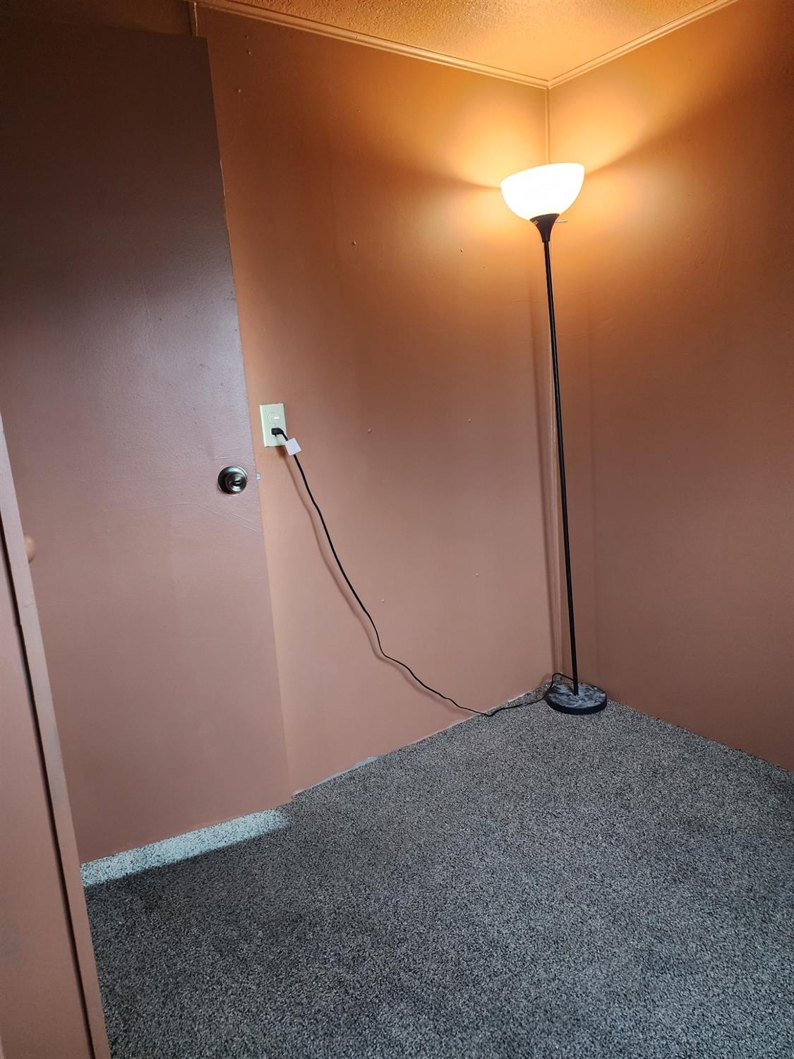 1523 N Beale Road 49