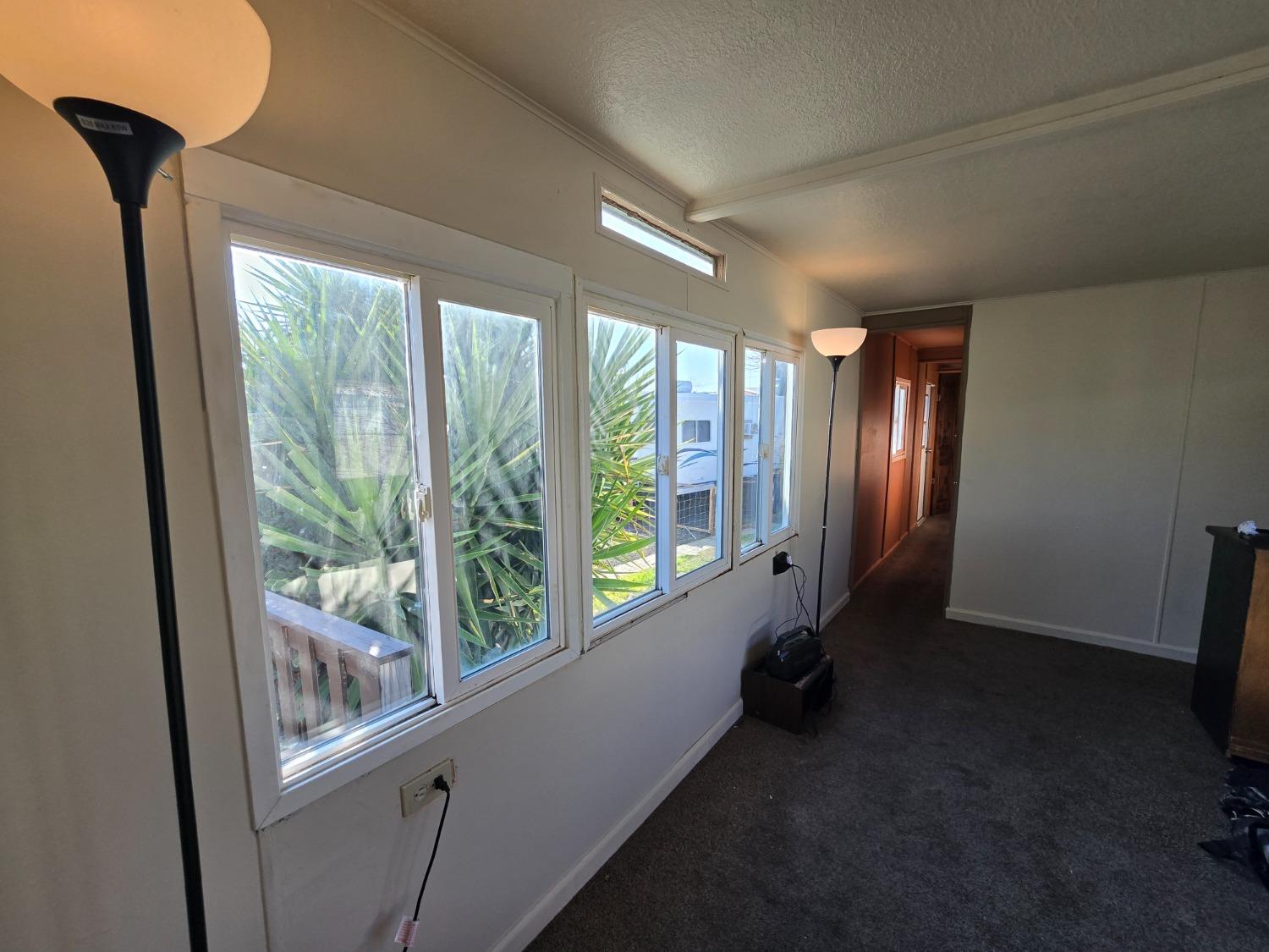 1523 N Beale Road 49