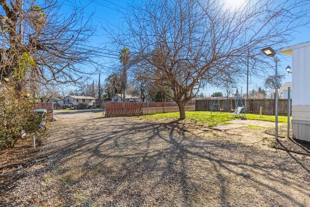 5890 Riverside Drive