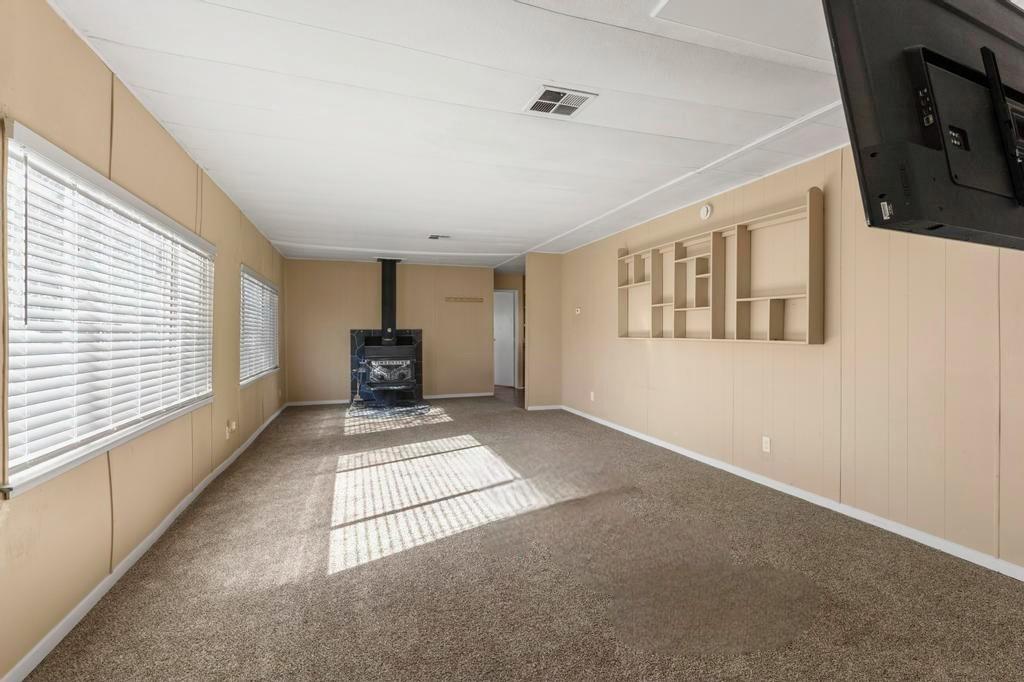 5890 Riverside Drive