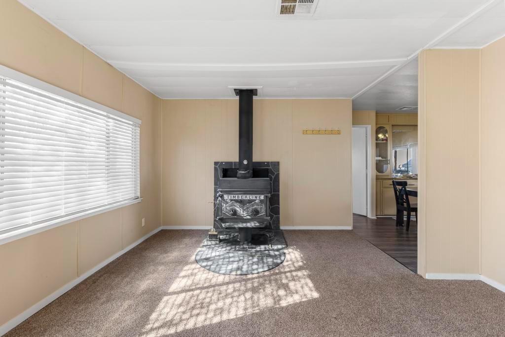 5890 Riverside Drive