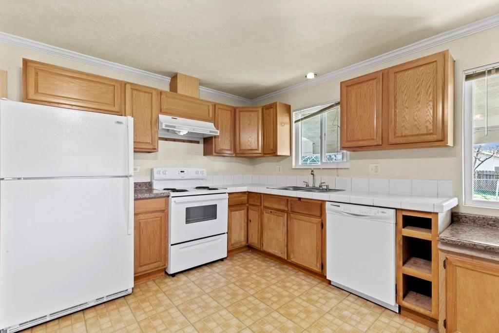 3696 State Highway 20