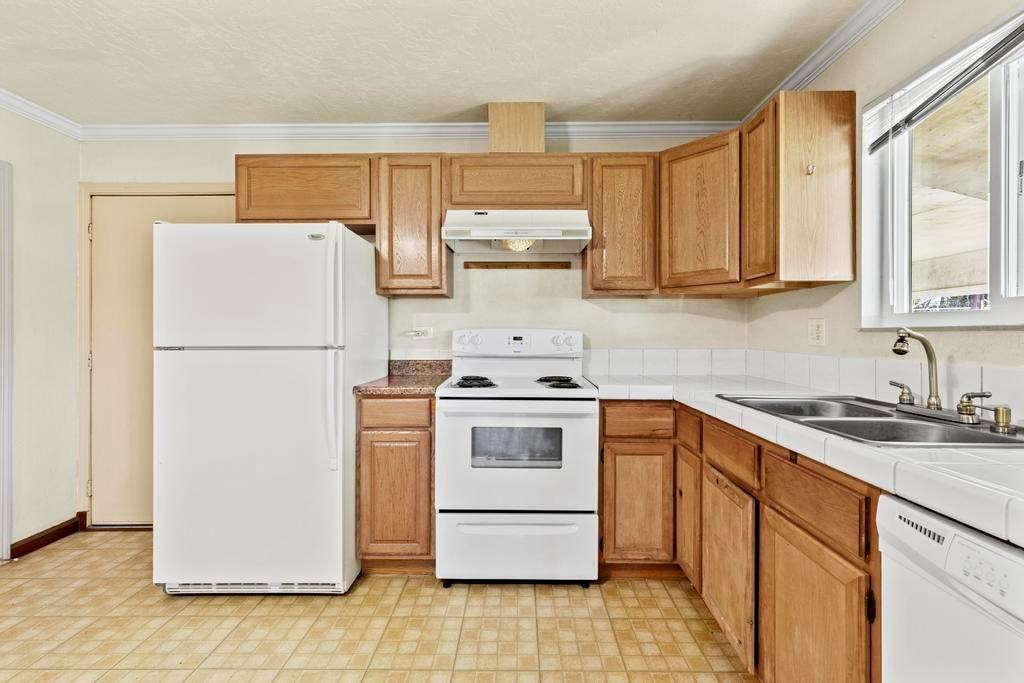 3696 State Highway 20