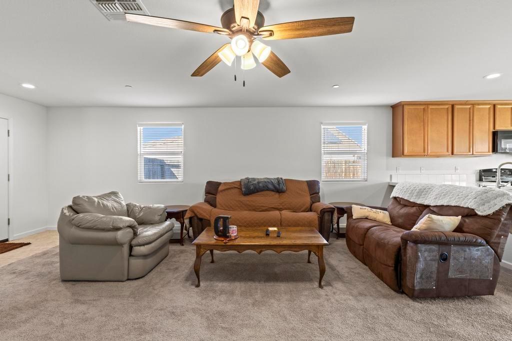 1324 Deerwood Street