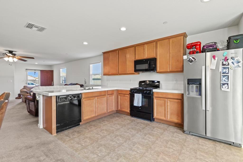 1324 Deerwood Street