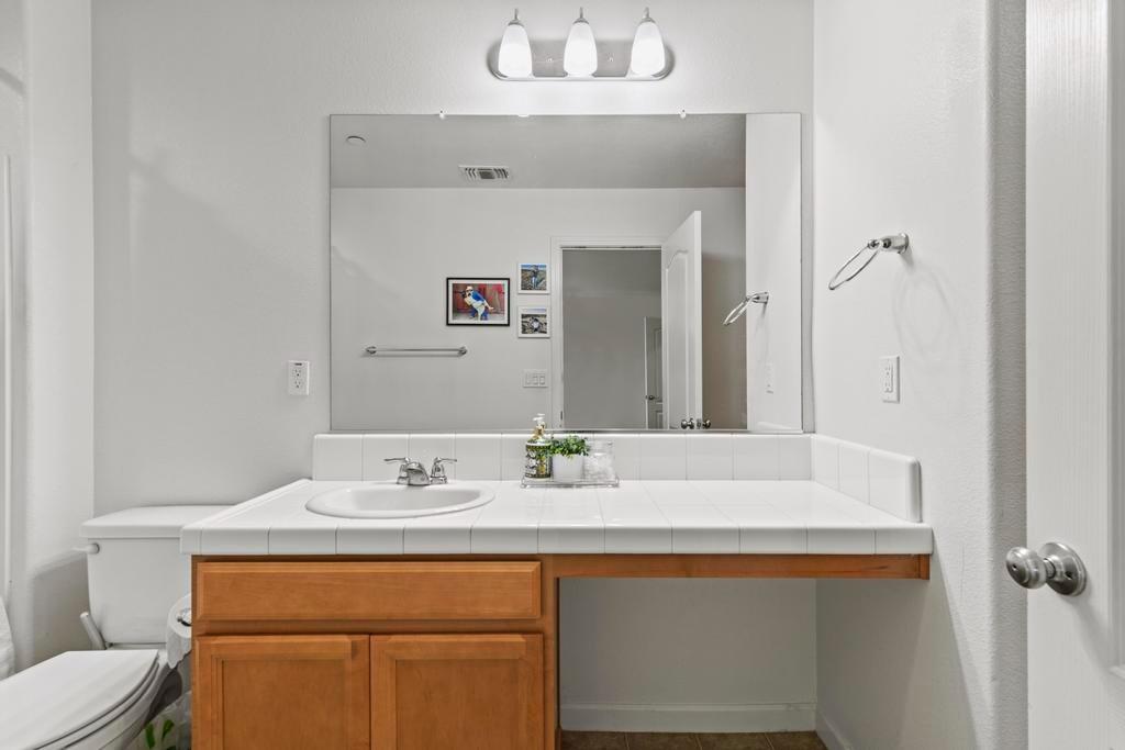 1324 Deerwood Street