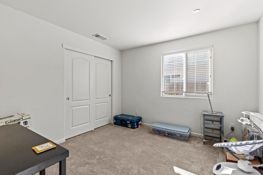 1324 Deerwood Street