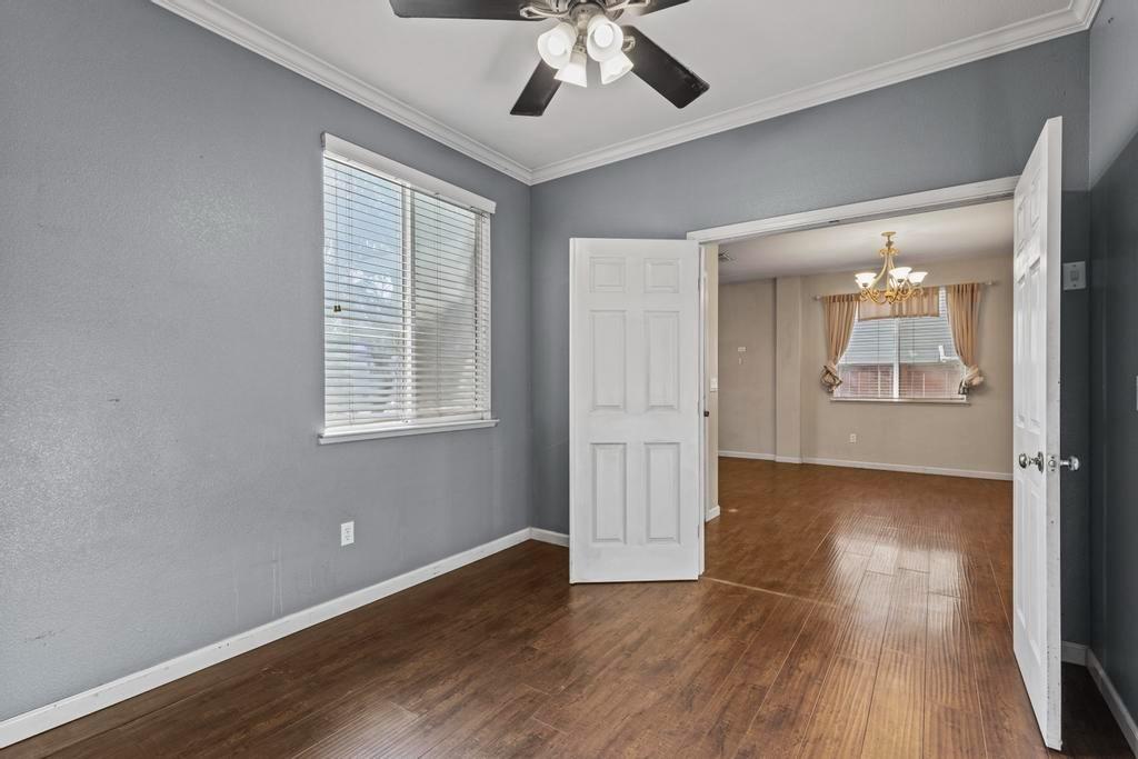 1715 Shoreline Drive