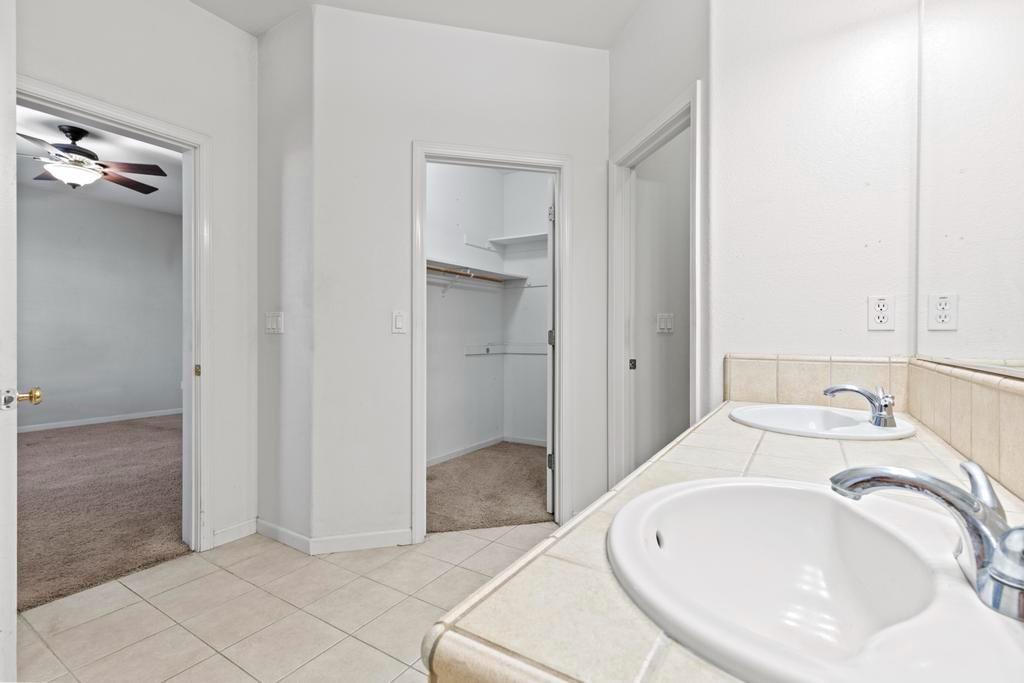 1715 Shoreline Drive