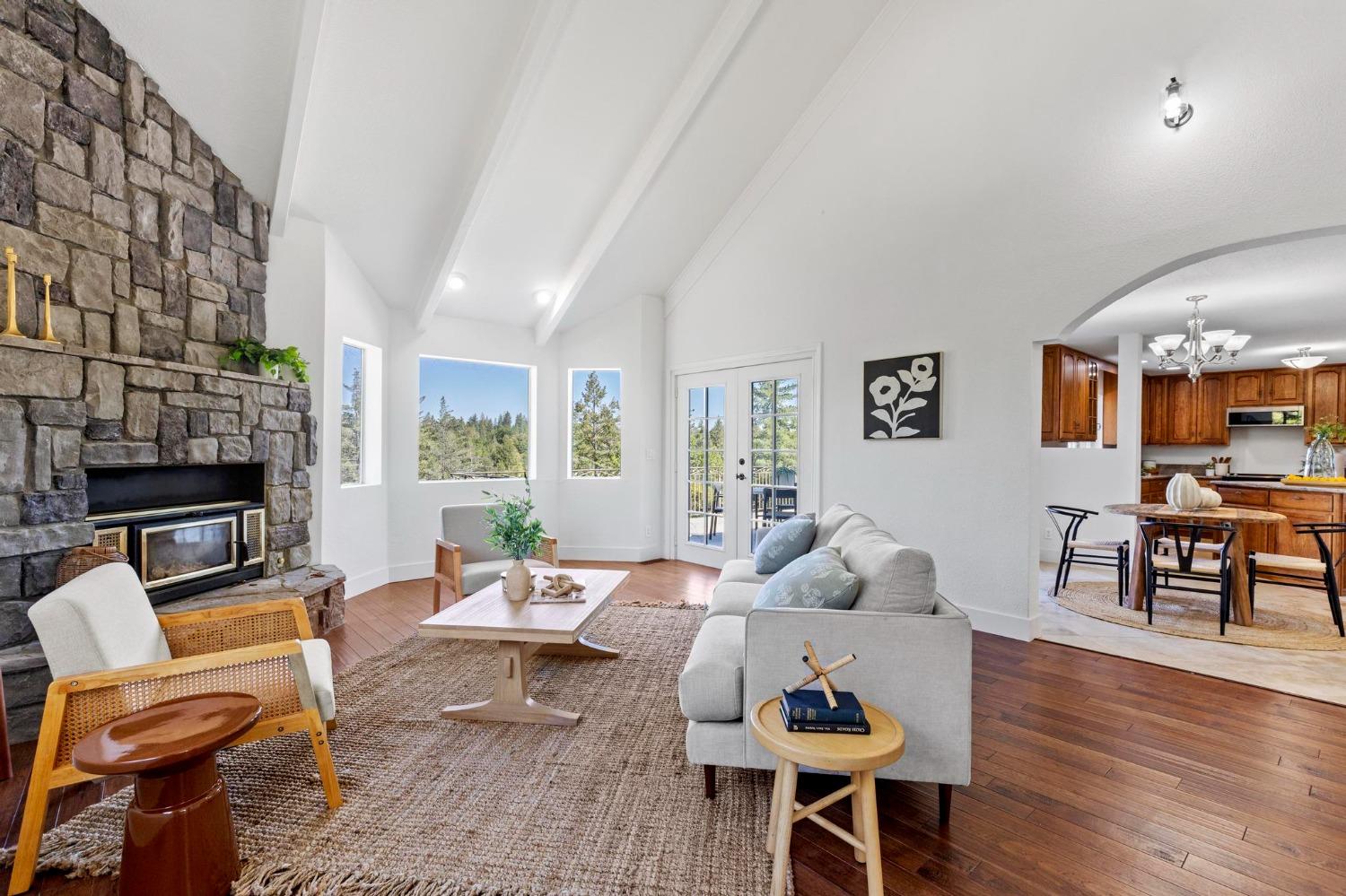 22160 Winchester Way