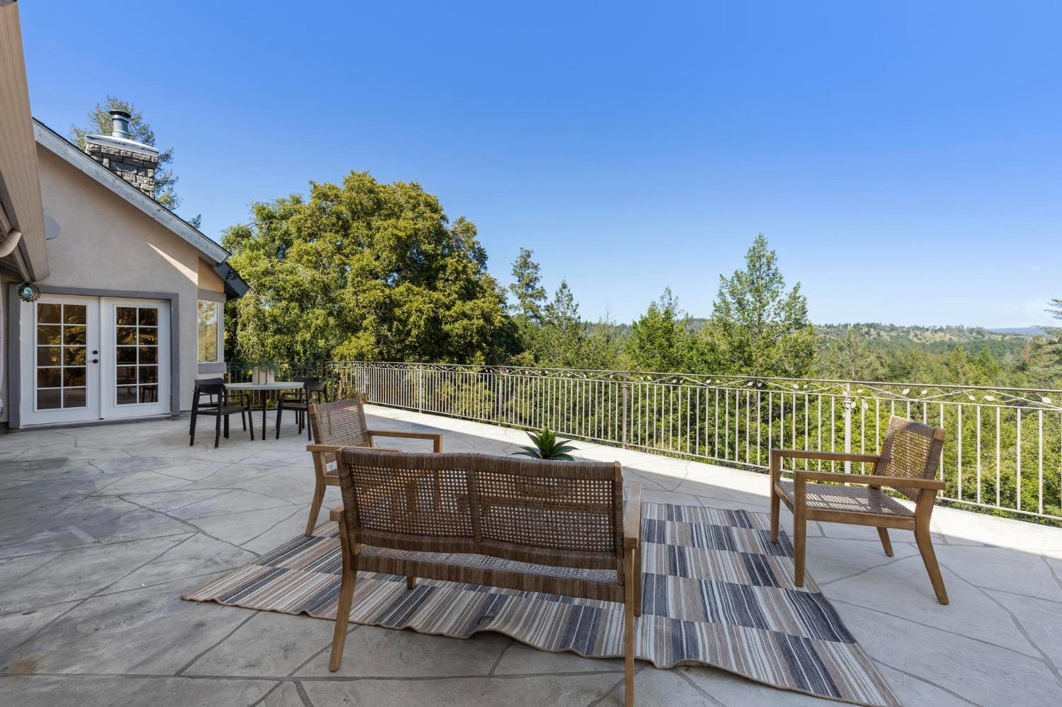 22160 Winchester Way