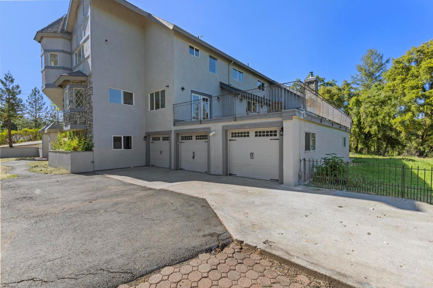 22160 Winchester Way