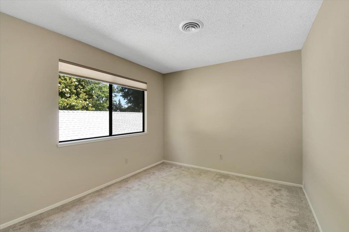 750 Lincoln Road 20