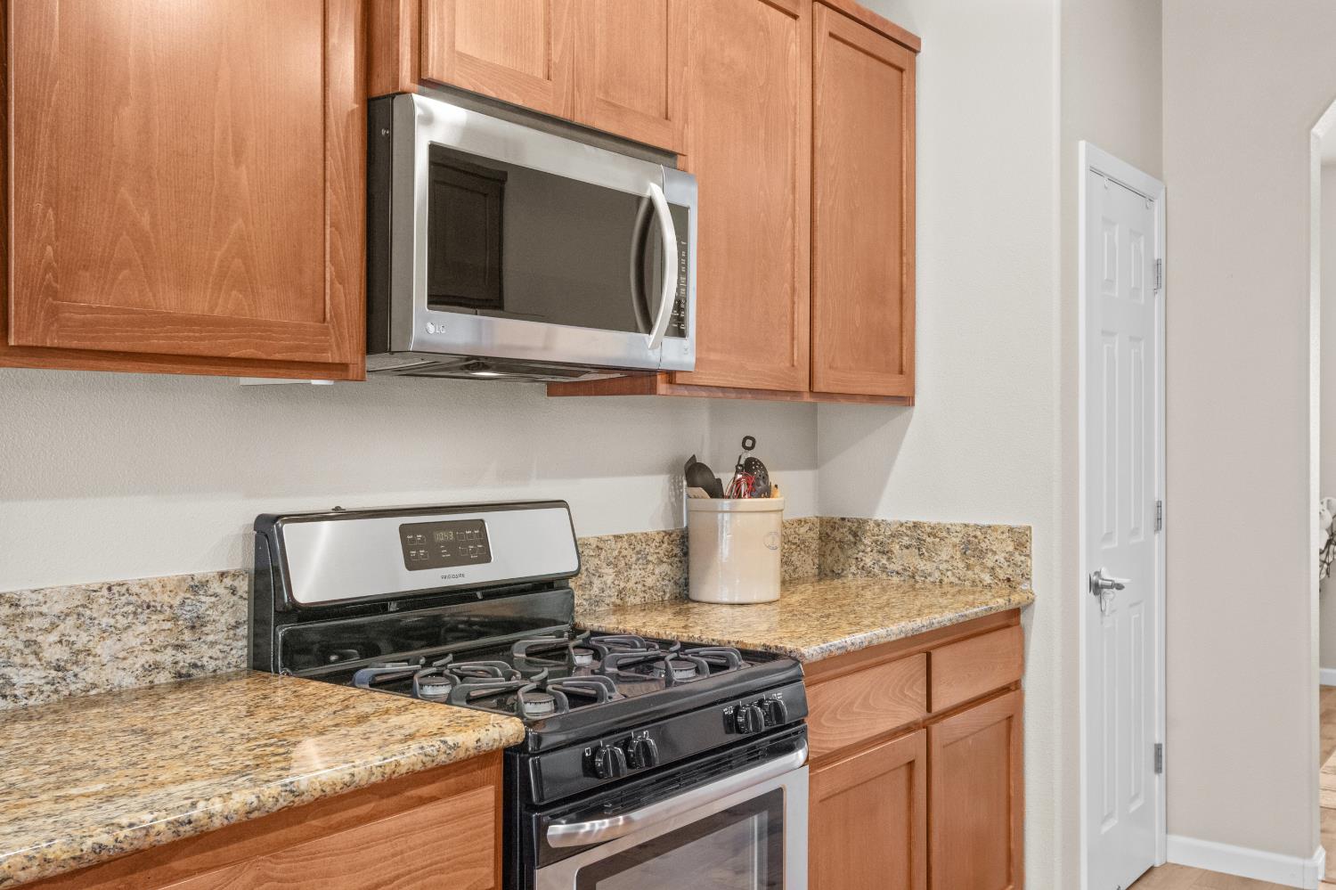 2101 Moss Glen Loop