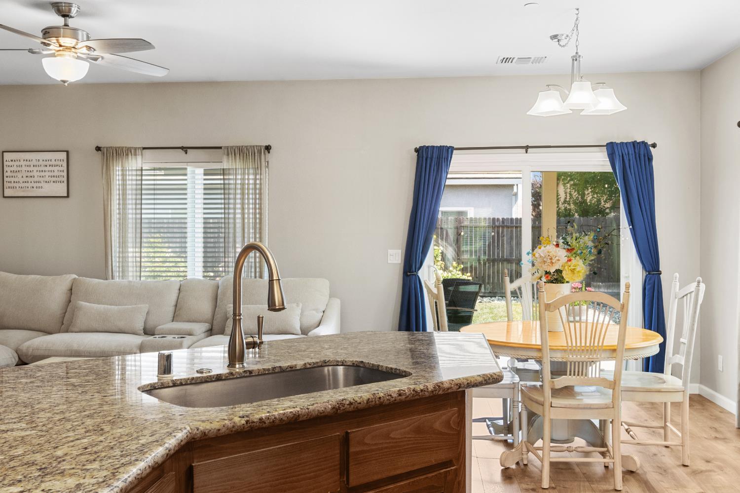 2101 Moss Glen Loop