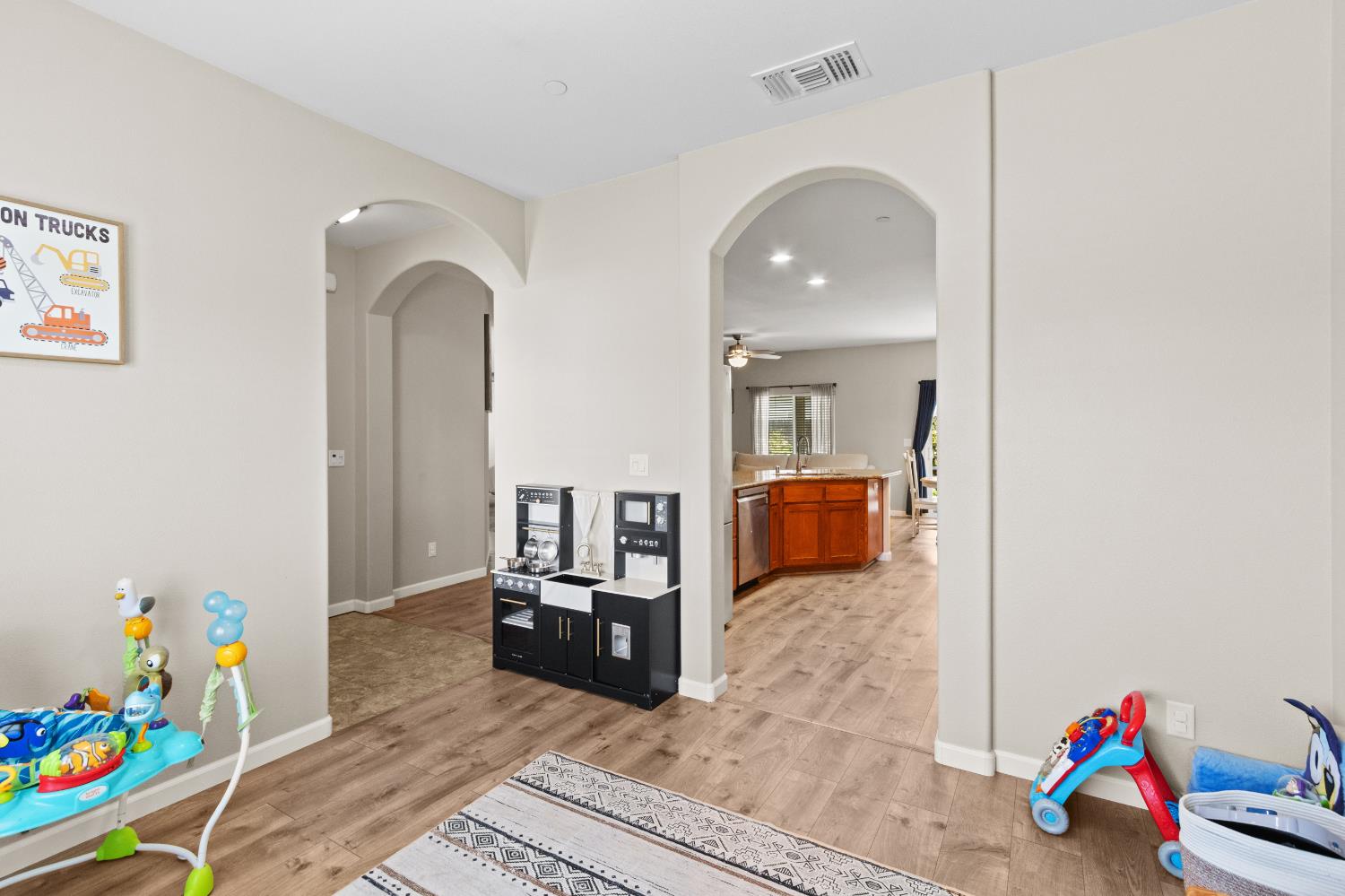 2101 Moss Glen Loop