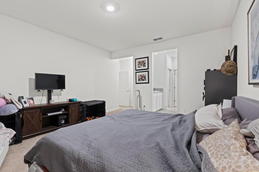 3194 Heather Drive