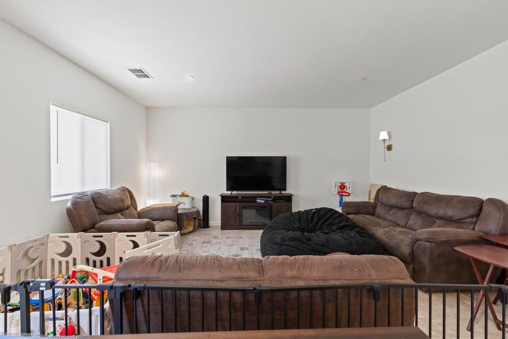 3194 Heather Drive