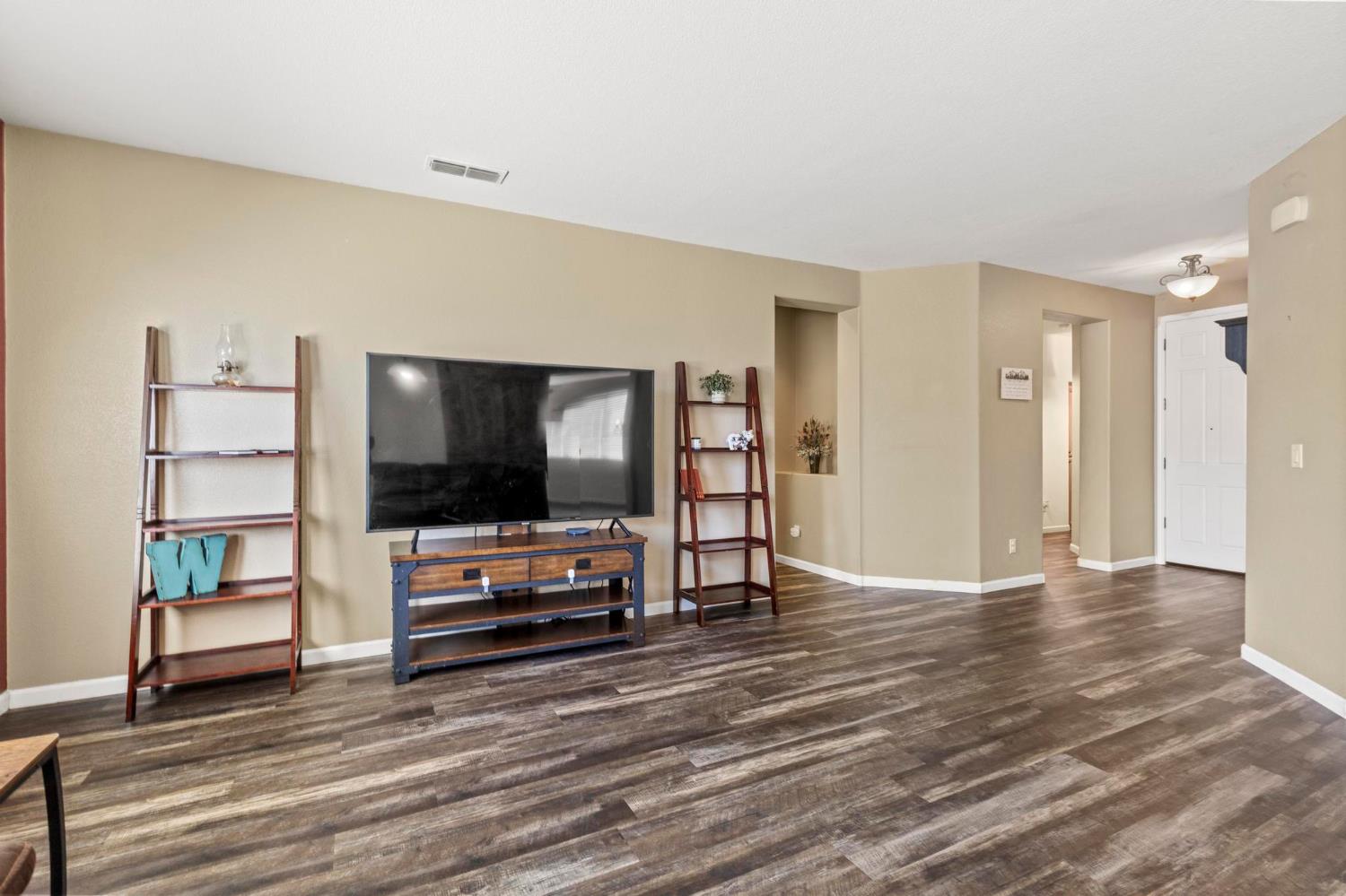 1191 Teal Hollow Drive