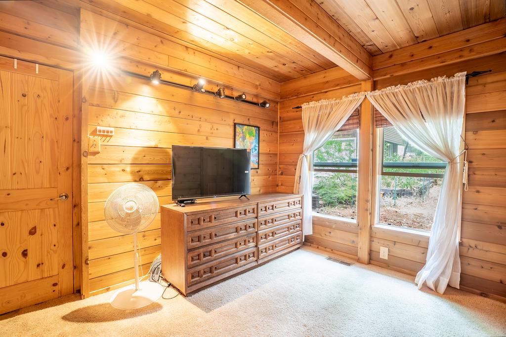 5191 HAPPY PINES Drive