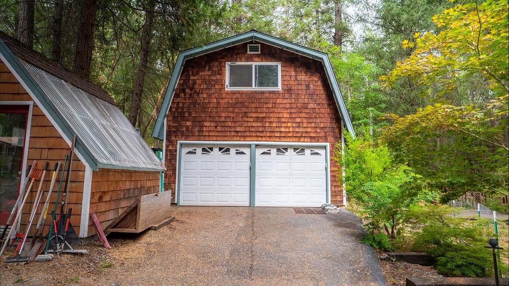 5191 HAPPY PINES Drive