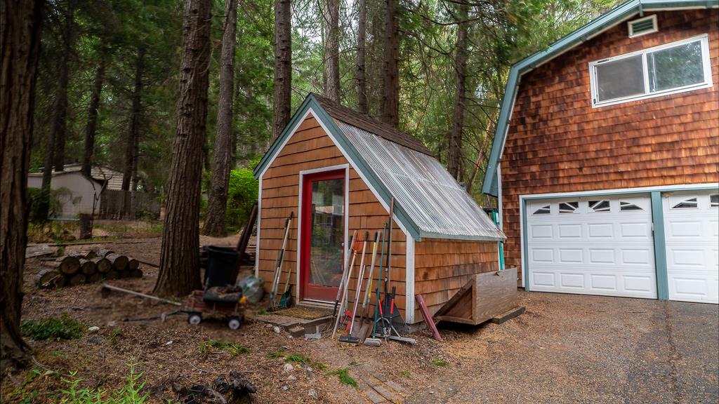 5191 HAPPY PINES Drive