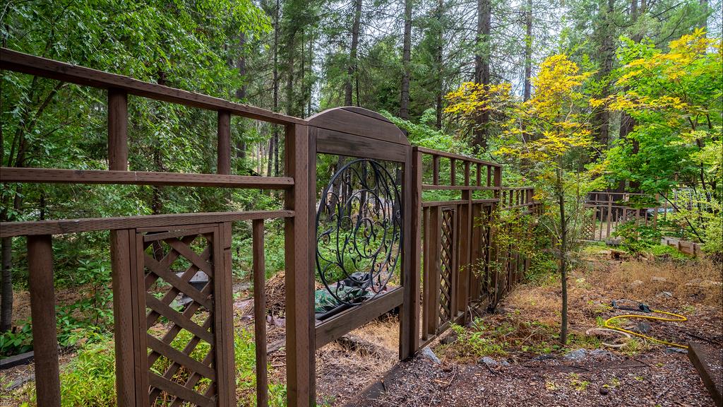 5191 HAPPY PINES Drive