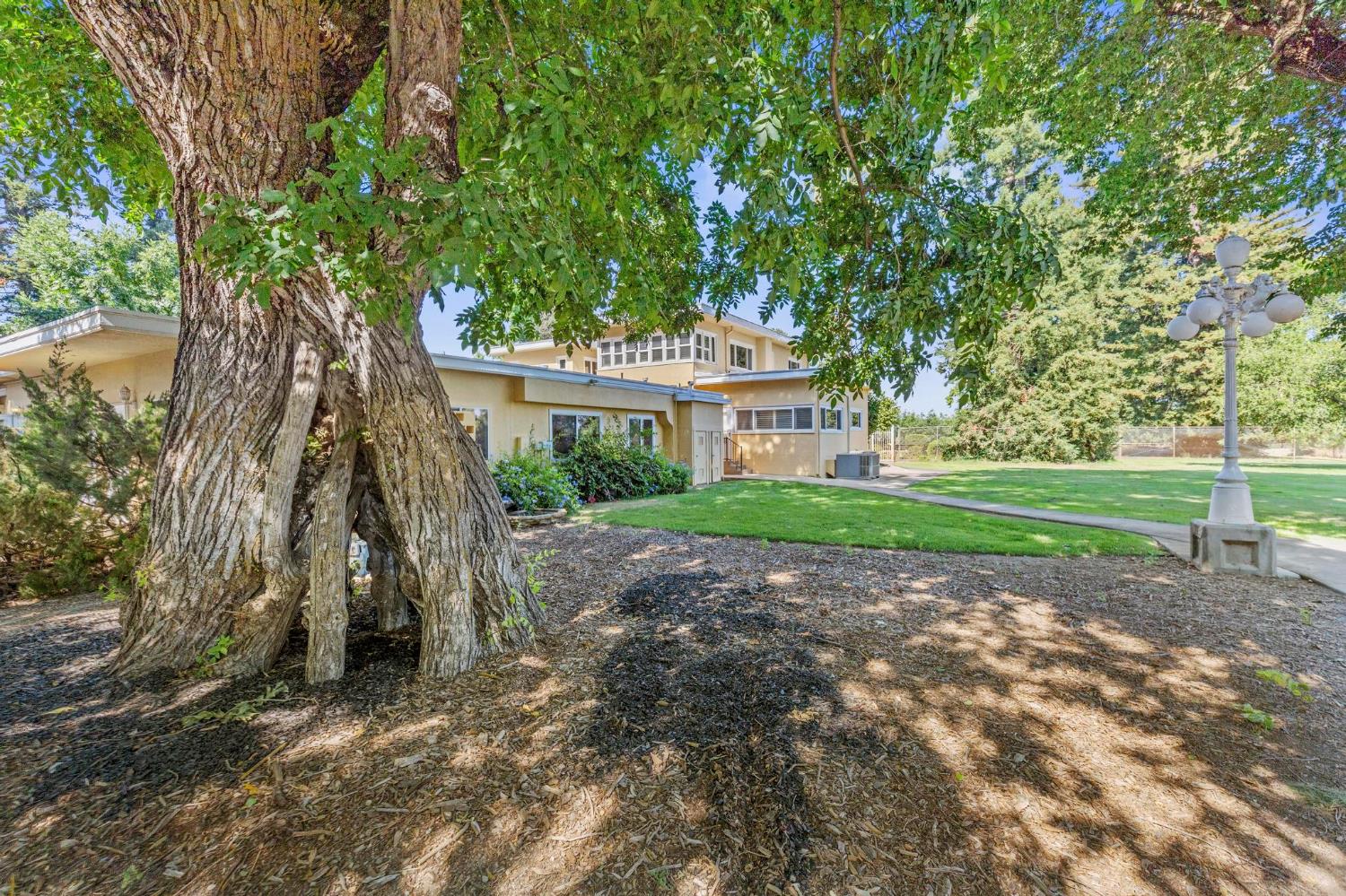 7327 Garden Highway