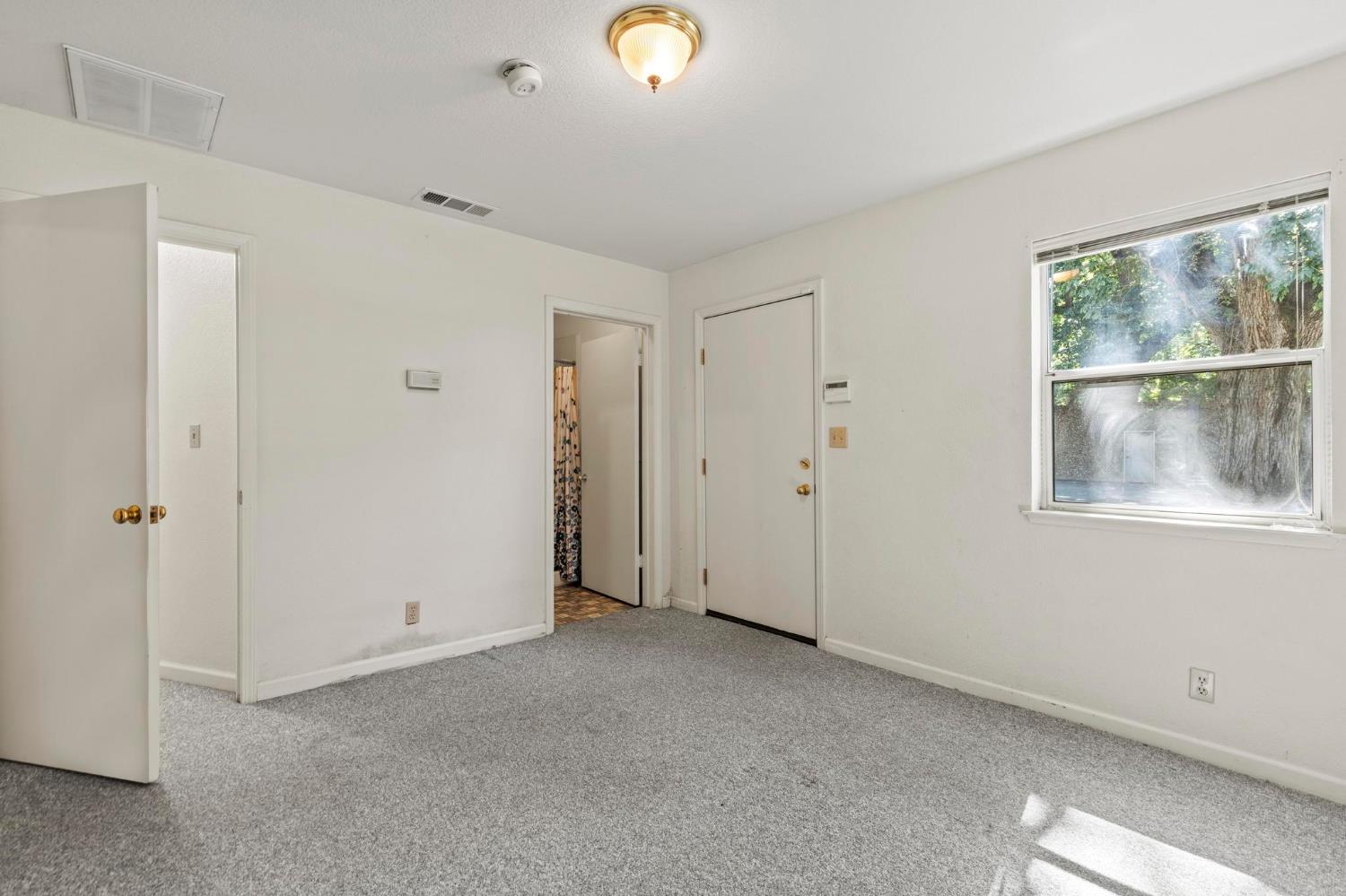 7327 Garden Highway