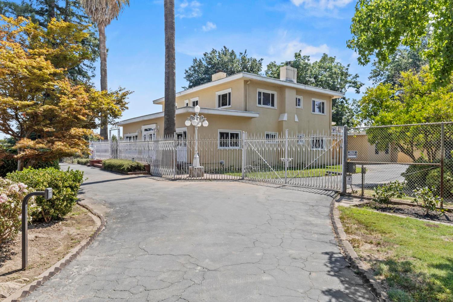 7327 Garden Highway