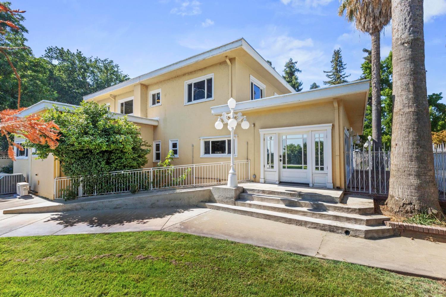 7327 Garden Highway