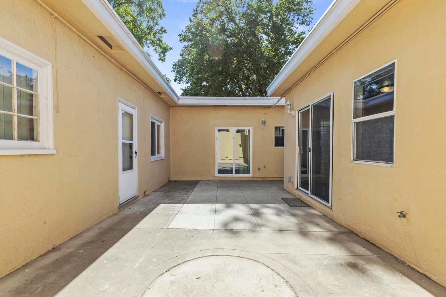 7327 Garden Highway