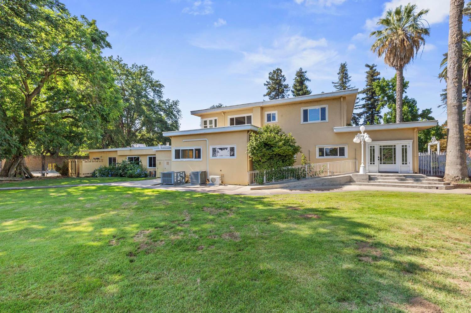 7327 Garden Highway