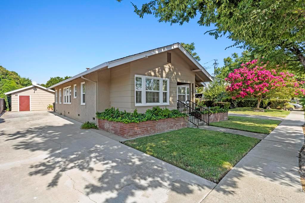 760 Orange Street