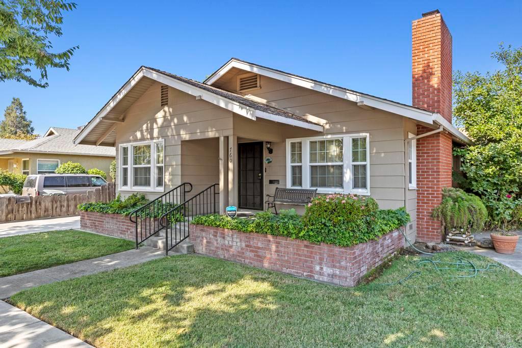 760 Orange Street