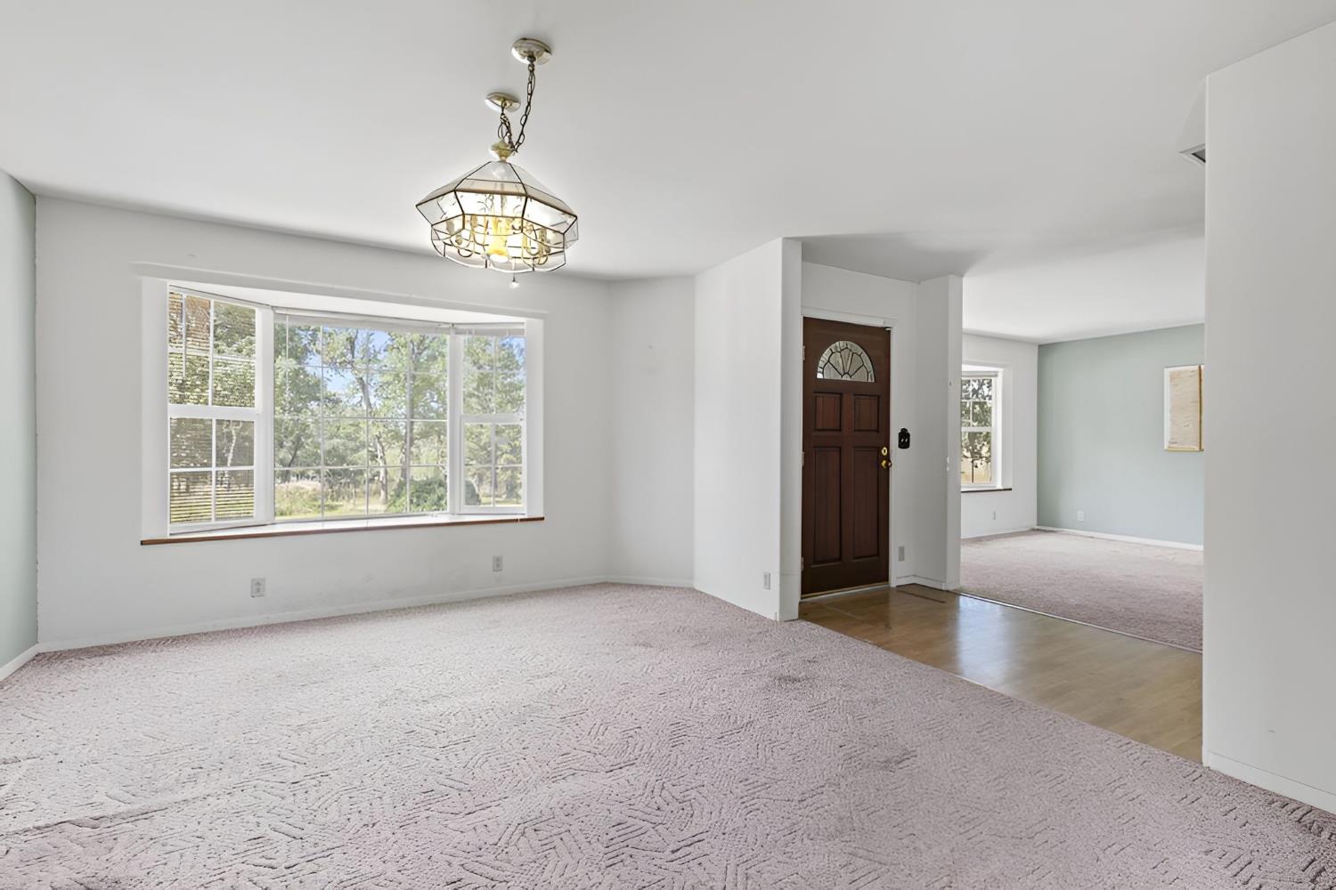 5447 Northridge Way