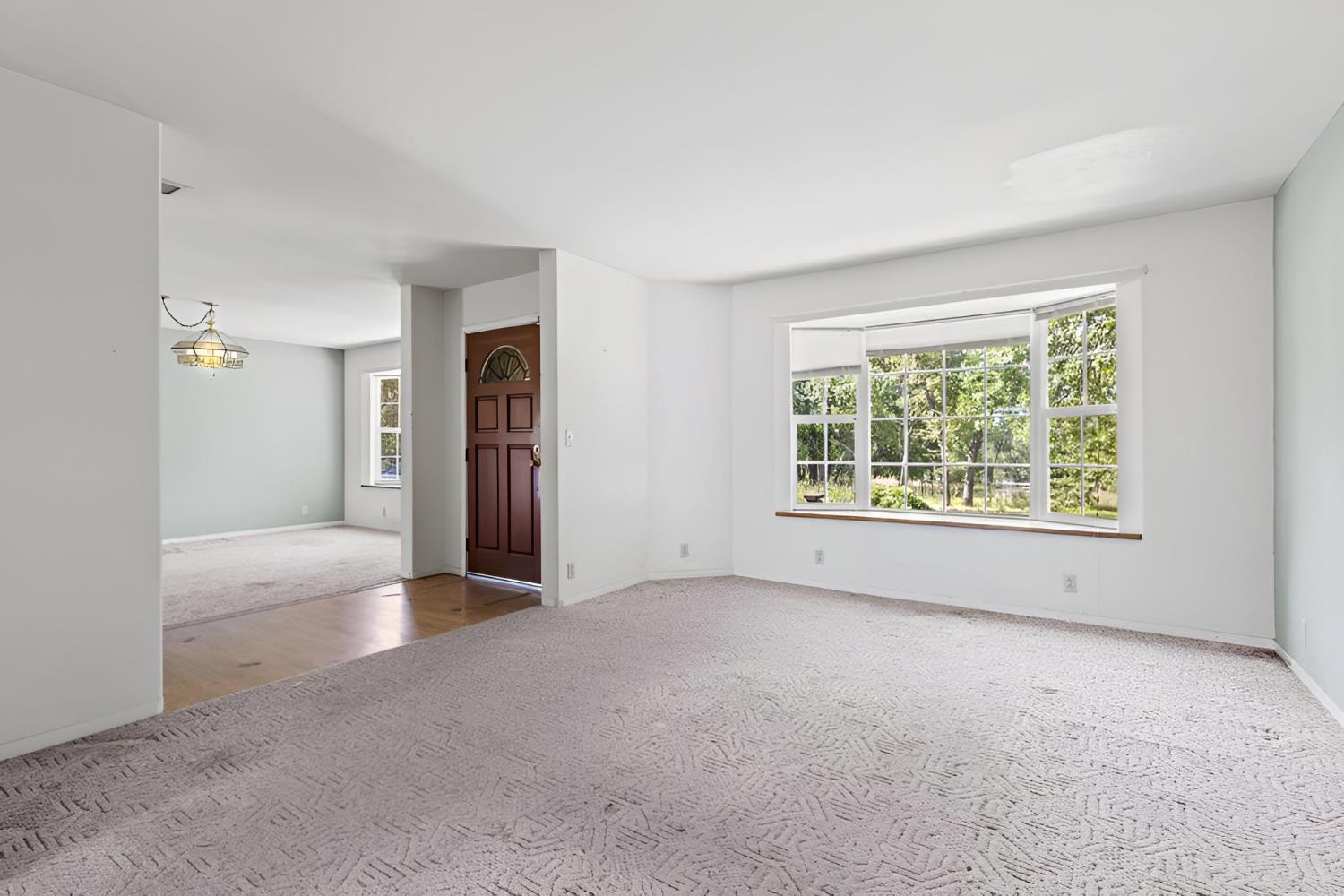 5447 Northridge Way