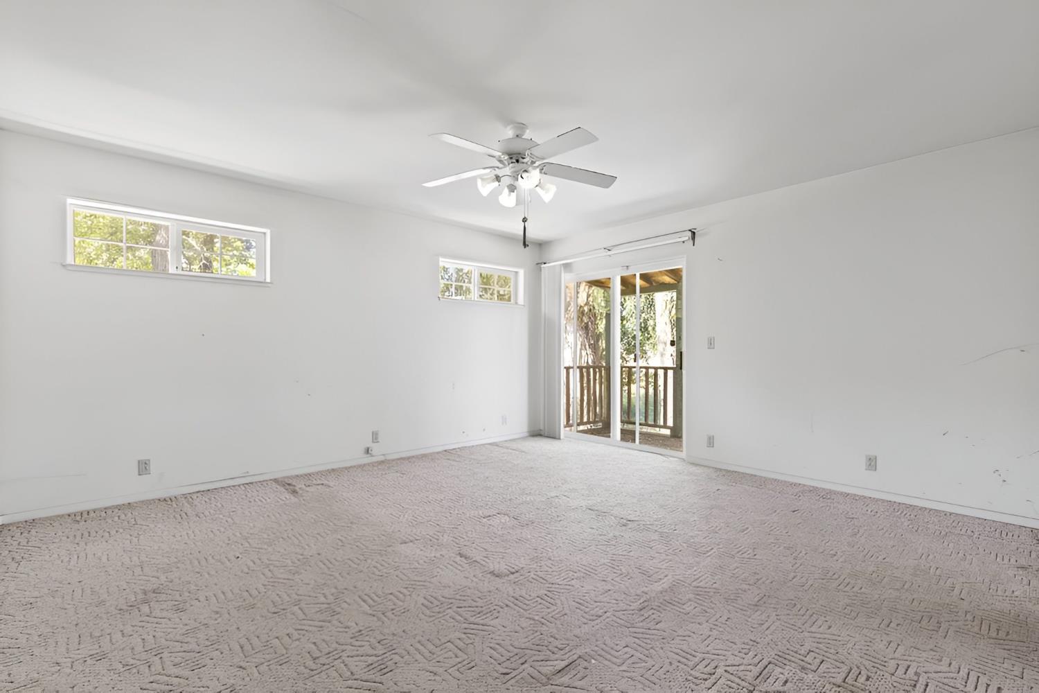 5447 Northridge Way