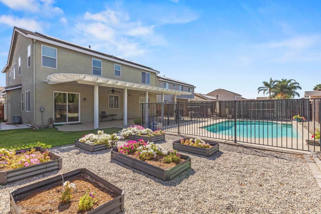 1986 Branding Iron Way