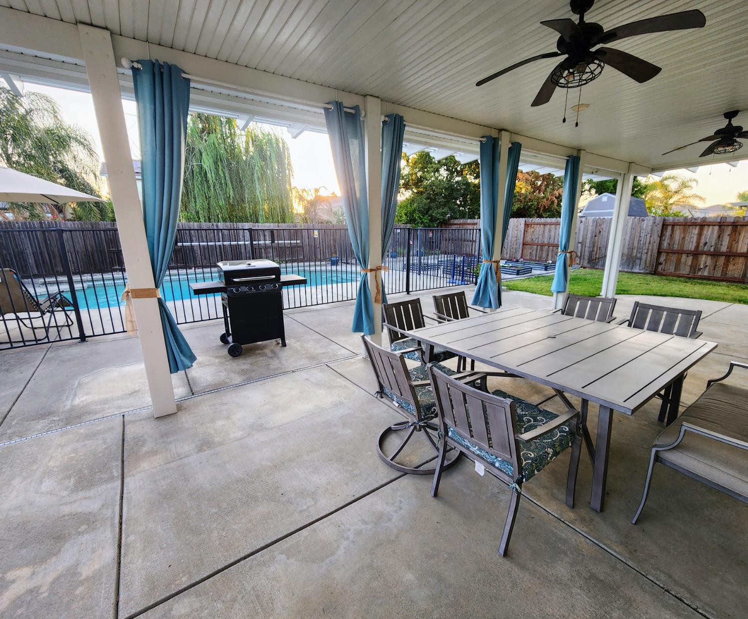 1986 Branding Iron Way