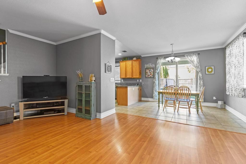 1986 Branding Iron Way