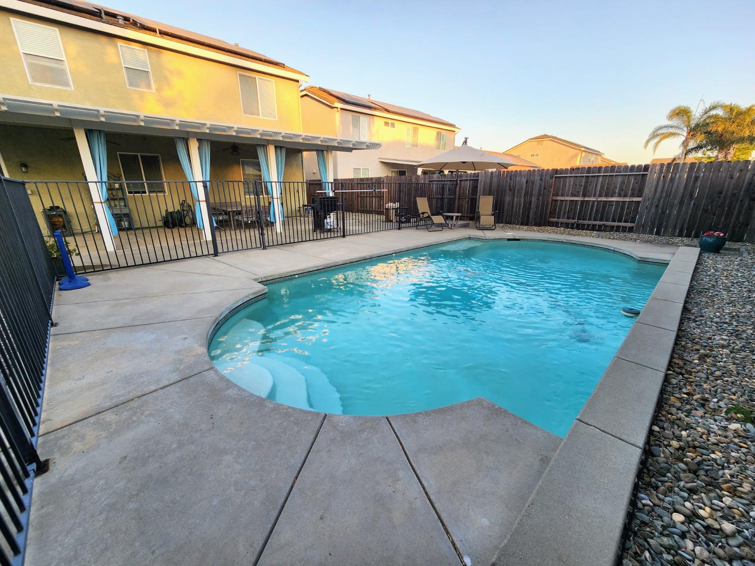 1986 Branding Iron Way