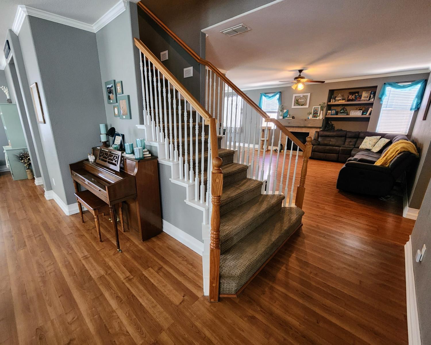 1986 Branding Iron Way