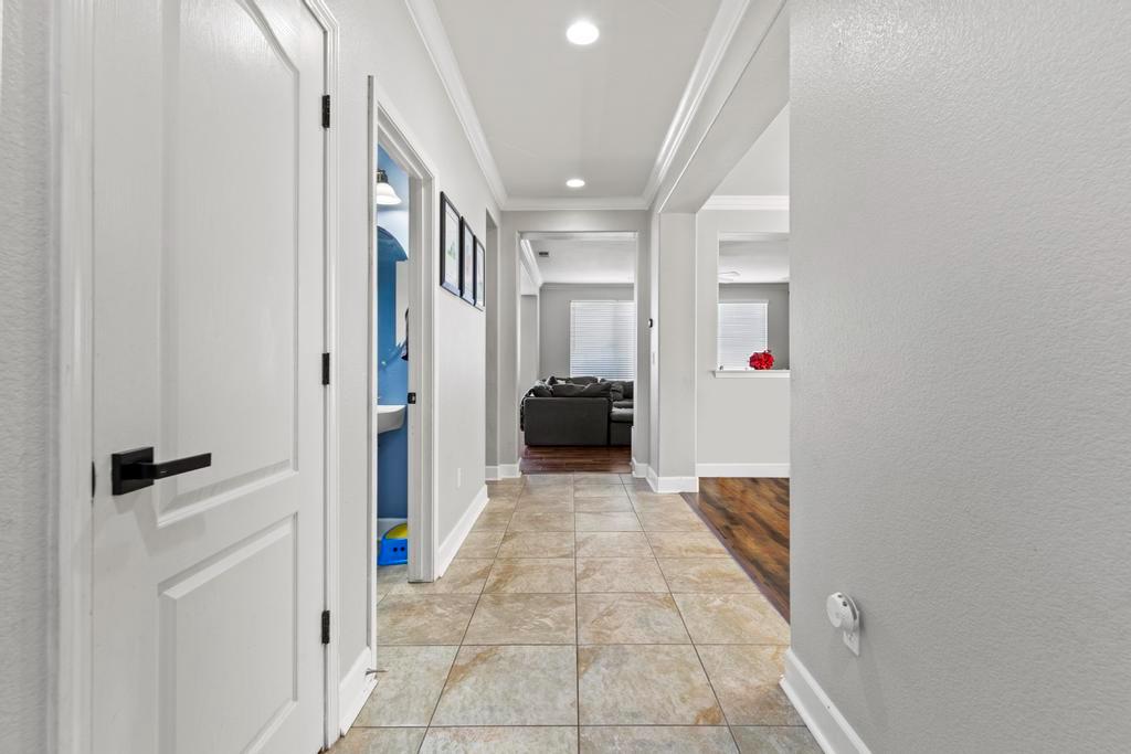 1911 Broken Bit Drive