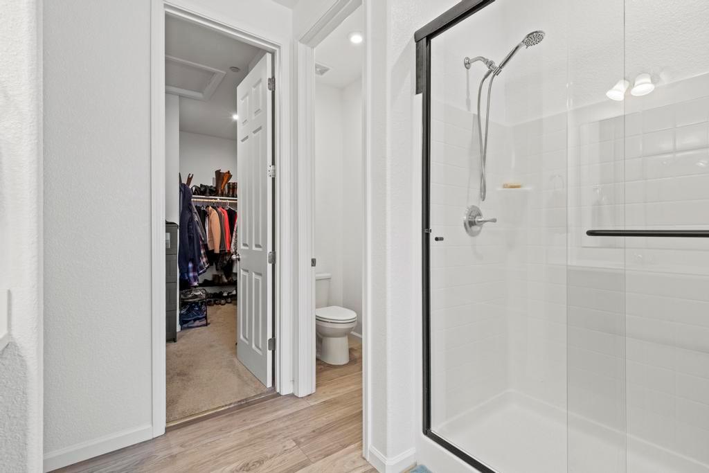 1555 Gelderlander Way