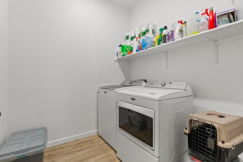 1555 Gelderlander Way